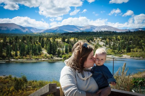 Sonja gets a kiss in front of the river
